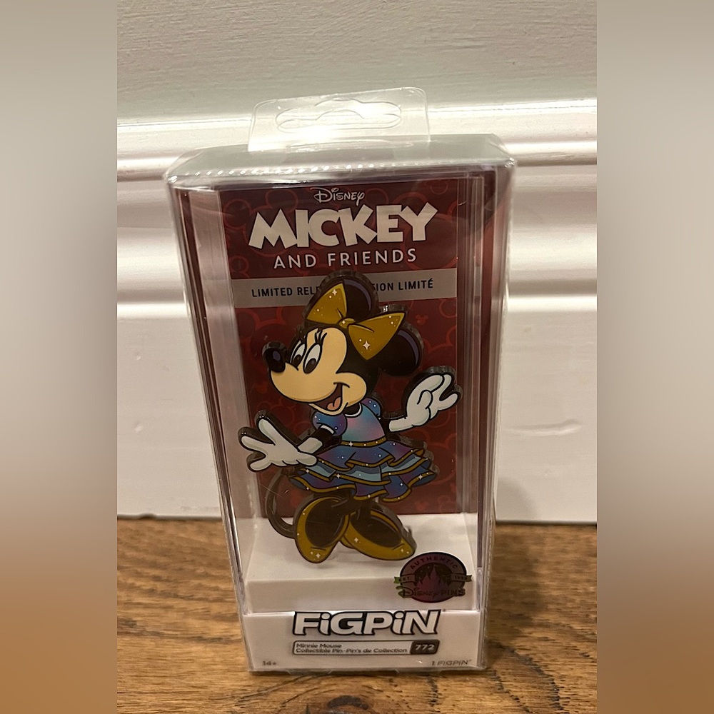 Minnie Mouse Figpin #772